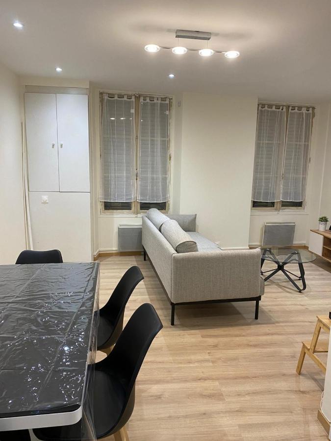Grand F3 de 71m2 en plein centre ville Arpajon Extérieur photo