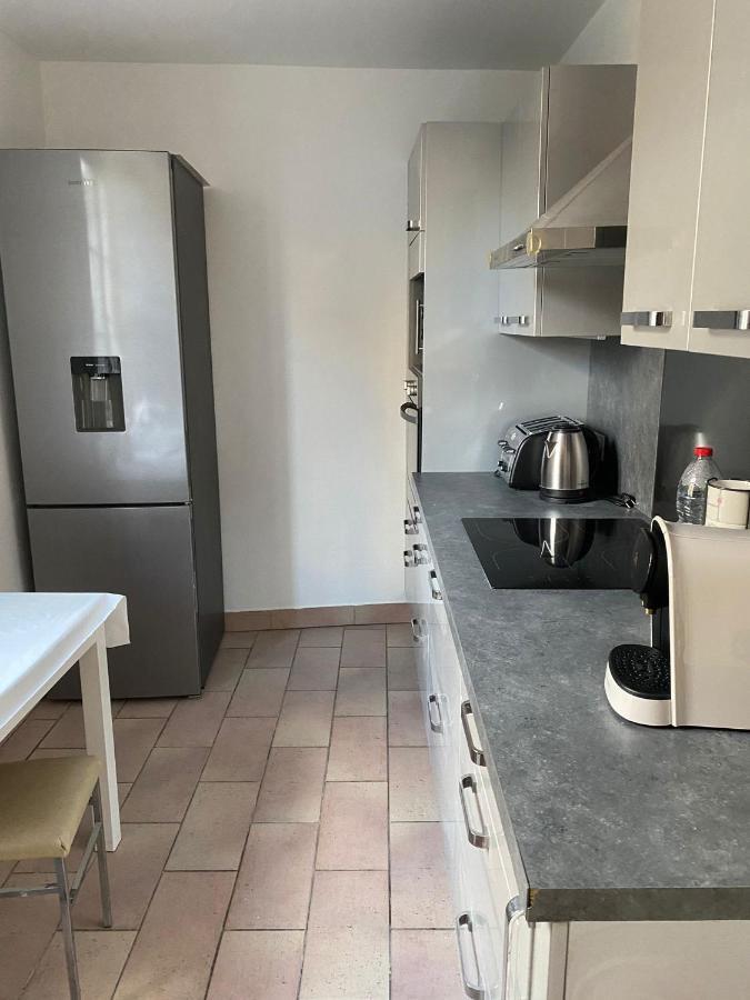 Grand F3 de 71m2 en plein centre ville Arpajon Extérieur photo